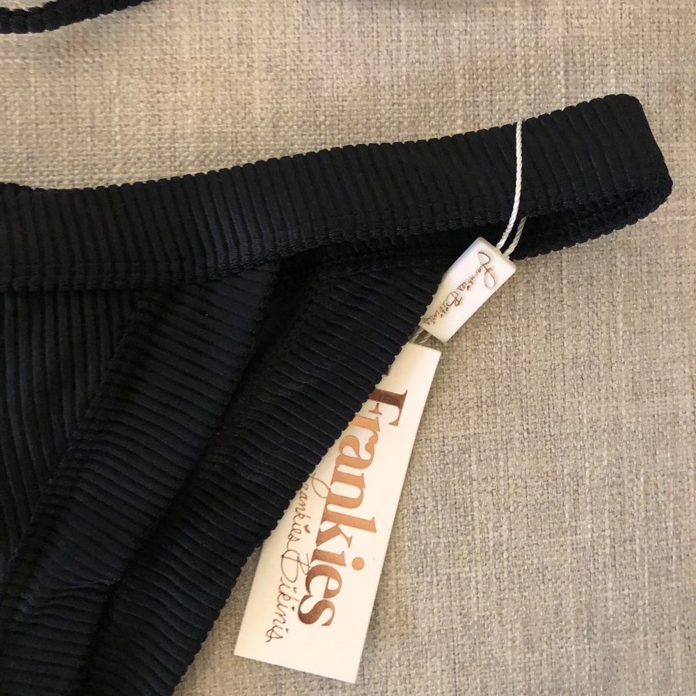 Frankie's Bikinis Cole Set (size L) NWT - Picture 5 of 5